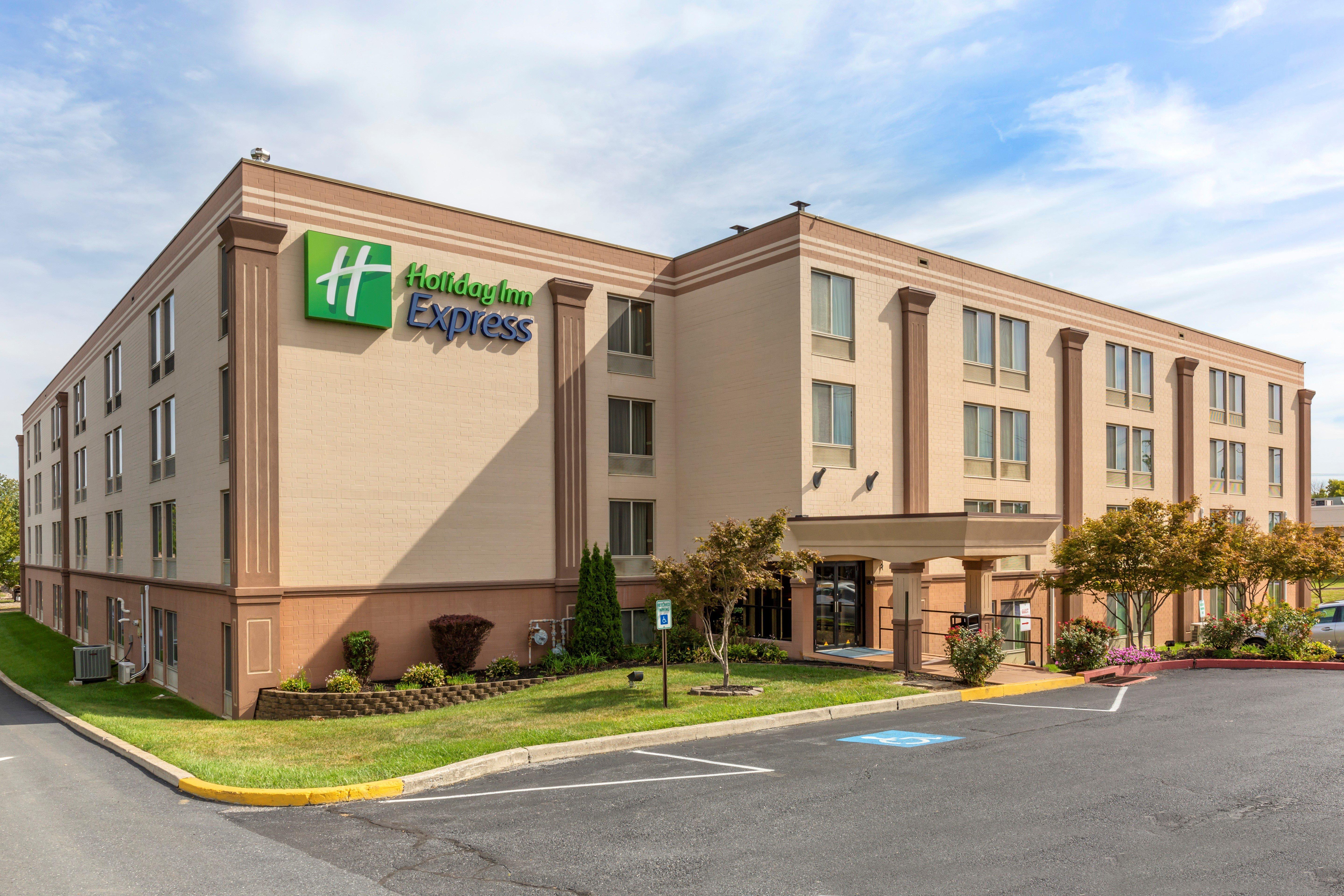 Holiday Inn Express Harrisburg Sw - Mechanicsburg, An Ihg Hotel Exterior photo